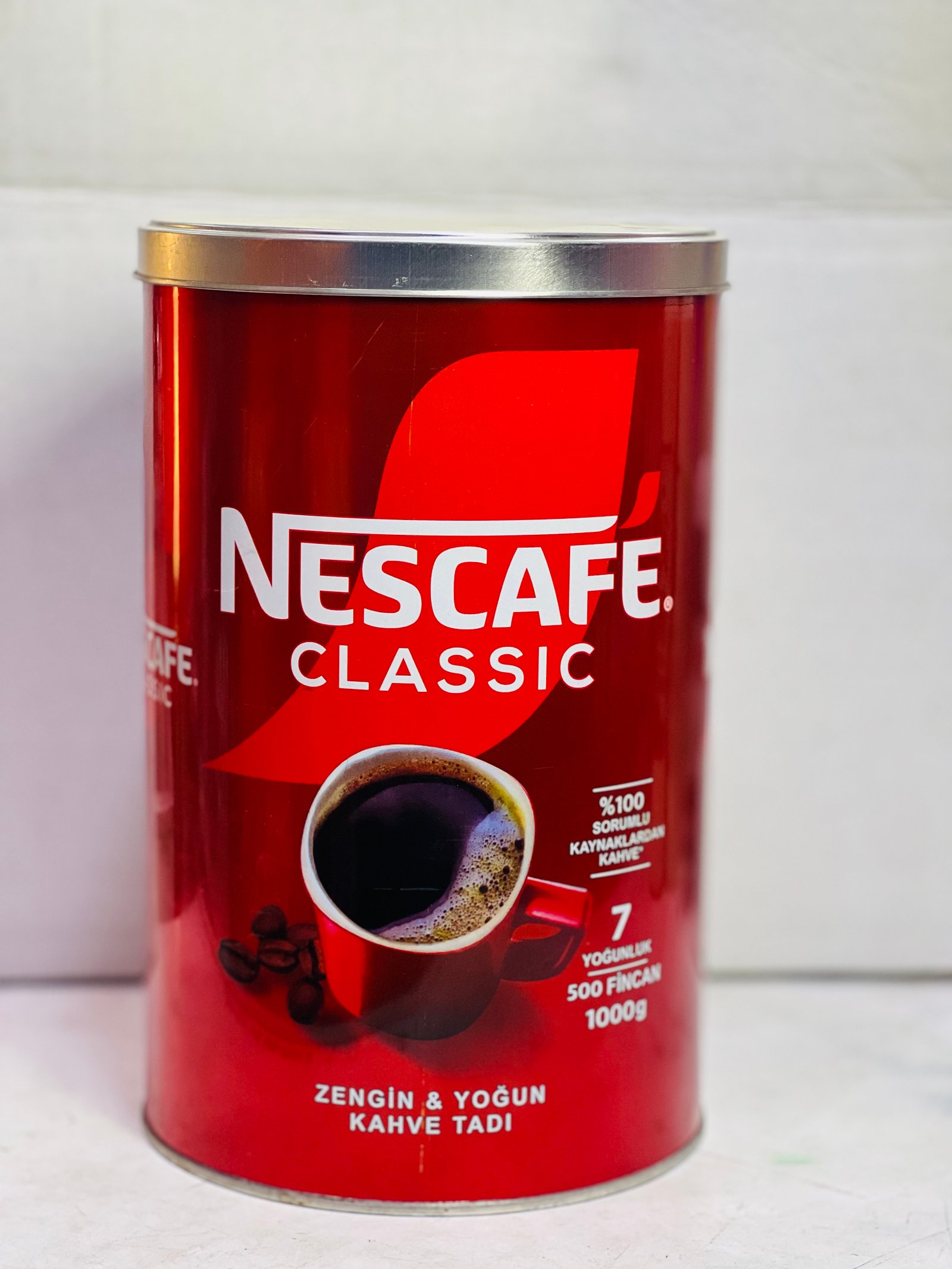 نسكافي الحمراء كيلو